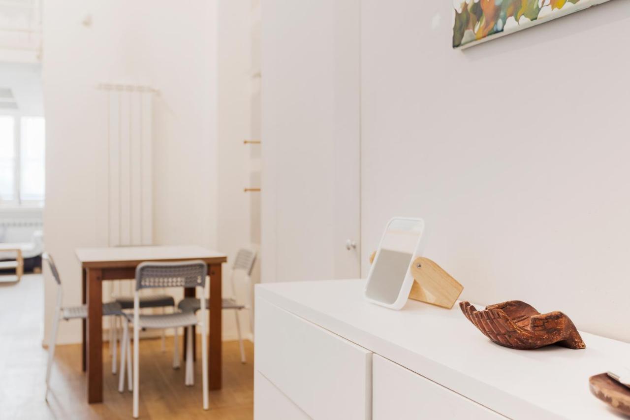Awesome Loft In The City Center Of מילאנו מראה חיצוני תמונה